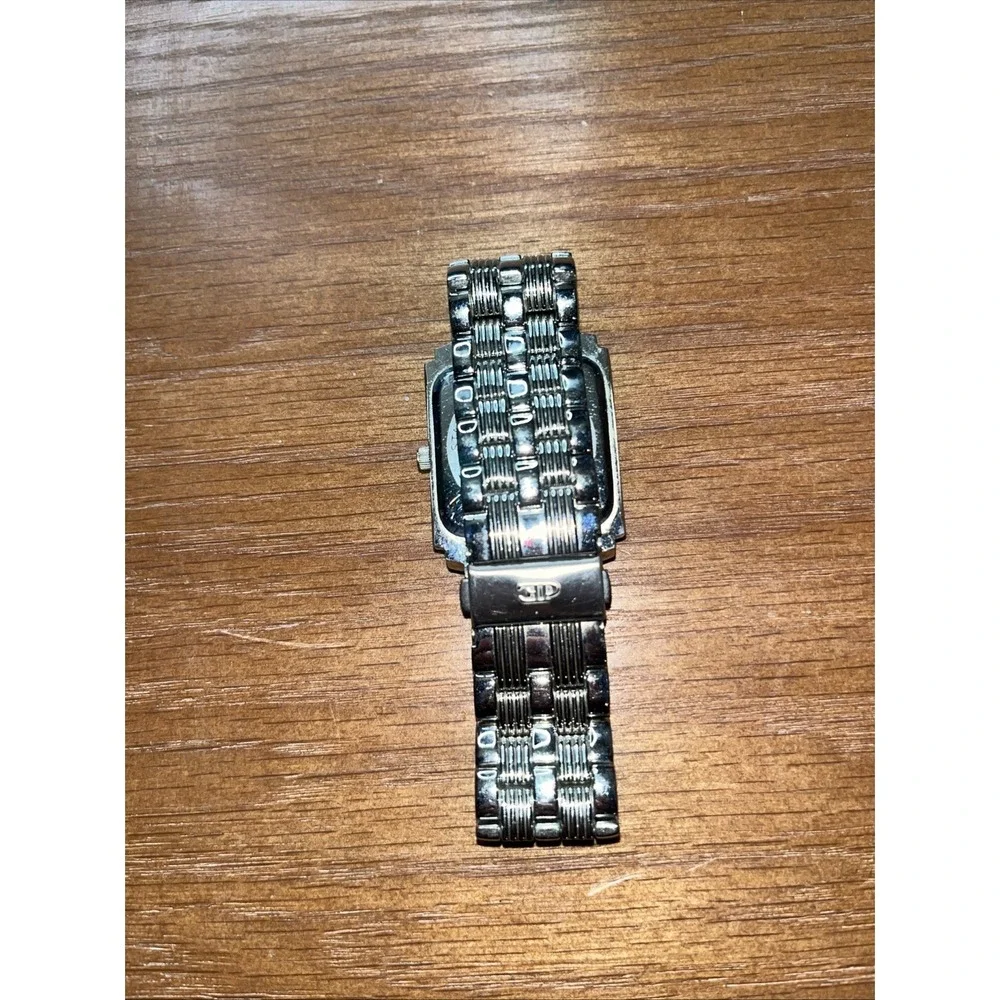 DENACCI quartz watch